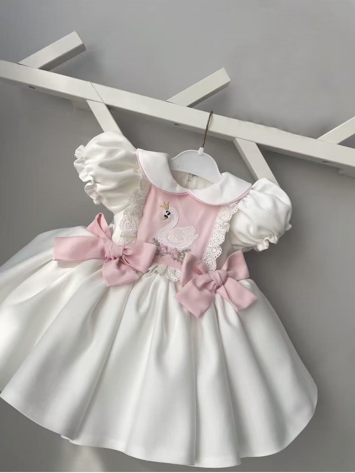 0-12Y 女の赤ちゃん夏白い白鳥の刺繍ヴィンテージプリンセ - Photography Vintage Style のレビューと価格